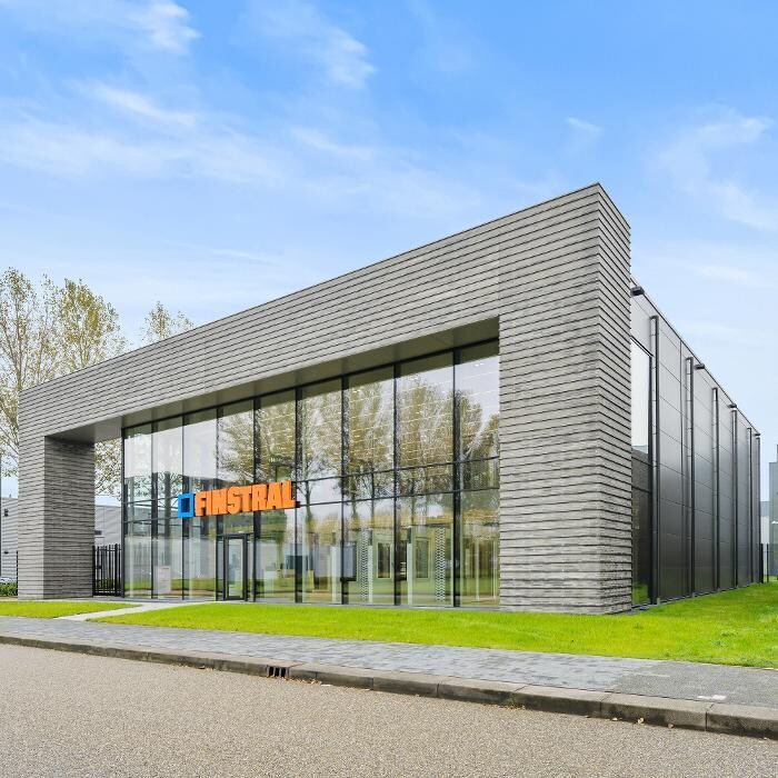Foto's Finstral Studio Hoofddorp - Kozijnen, Huisdeuren, Glasgevels