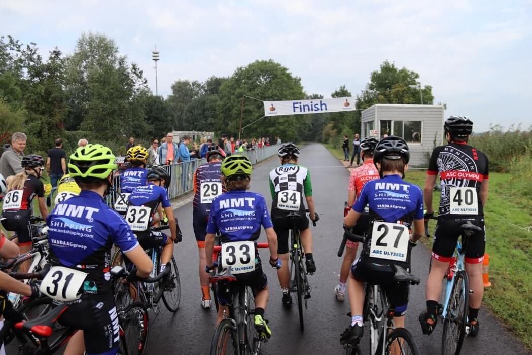 Foto's ARC Ulysses - Wielerclub