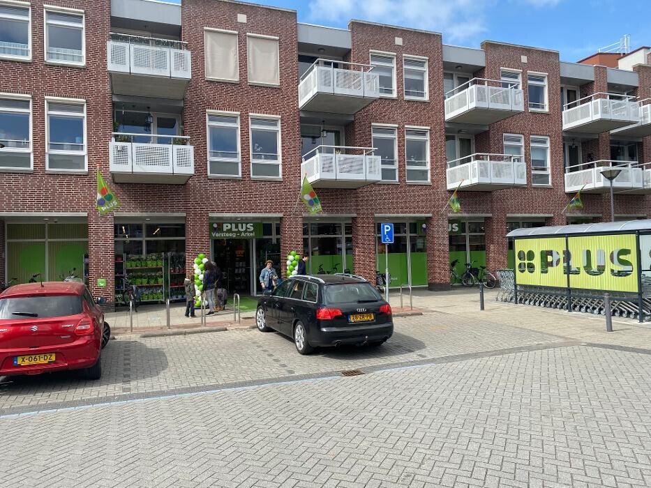 Foto's PLUS Versteeg-Arkel