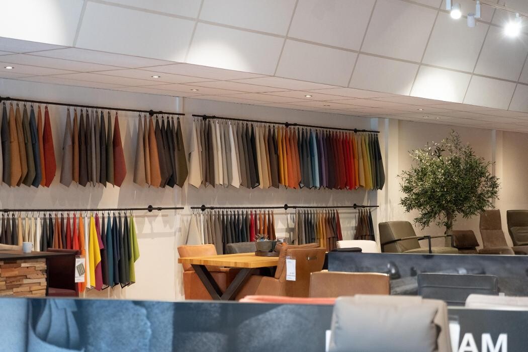 Foto's ShopX - Leren meubels
