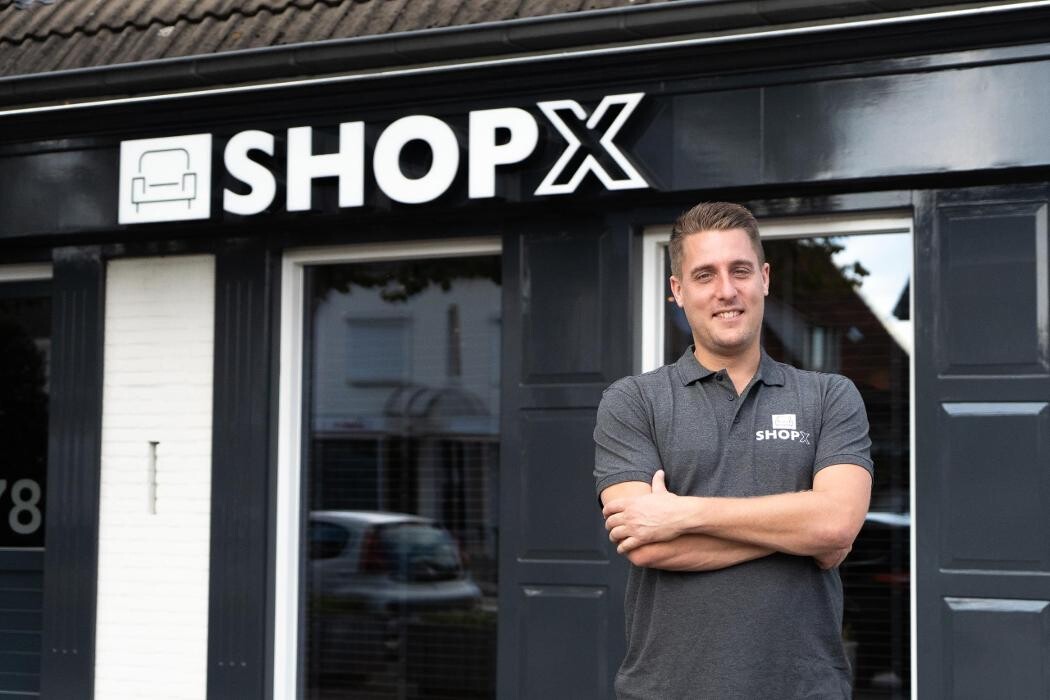 Foto's ShopX - Leren meubels