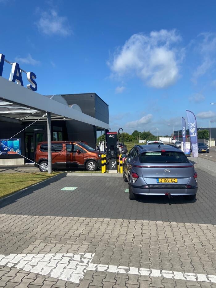 Foto's E.ON Drive Charging Station