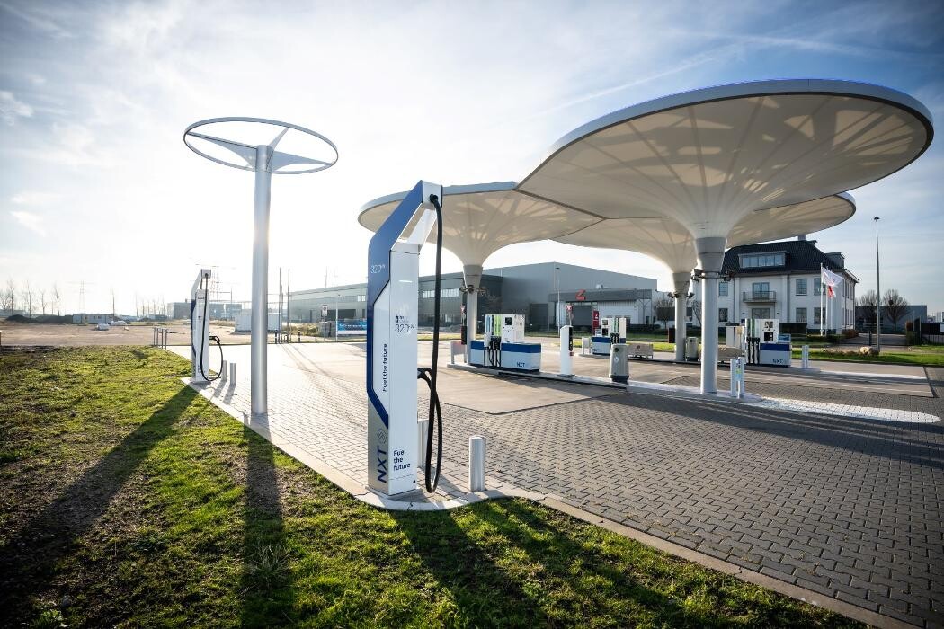 Foto's NXT Charging Station