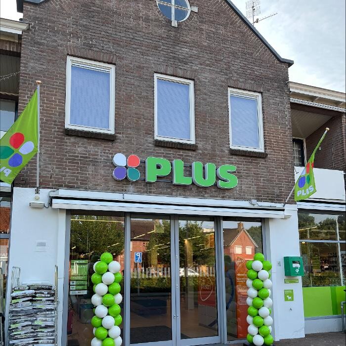 Foto's PLUS Enter