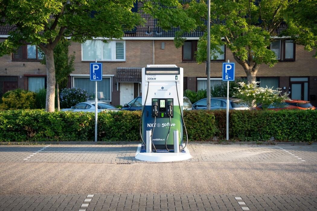 Foto's NXT50five Charging Station