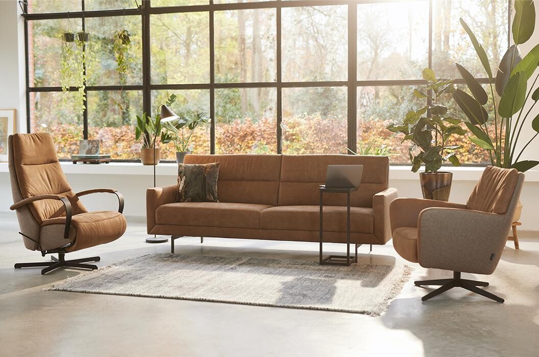 Foto's Meubelwinkel Prominent Vianen | Relaxstoelen | Sta-op stoelen | Banken