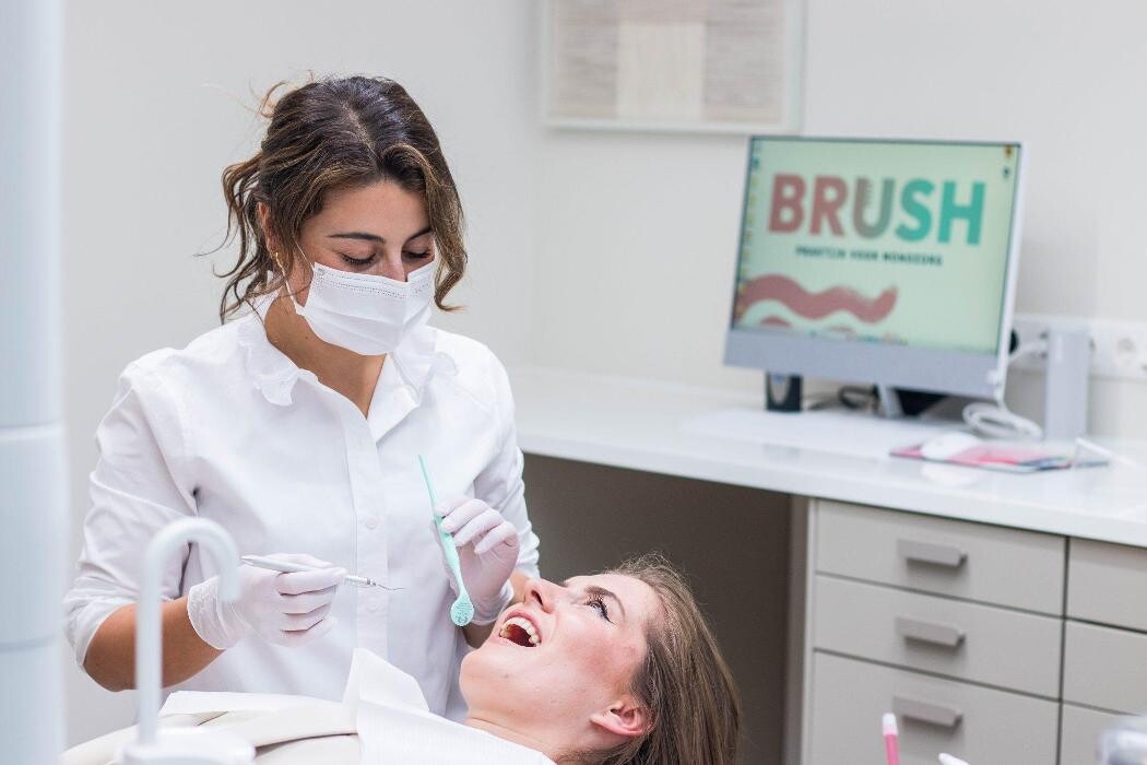 Foto's Mondzorg Brush