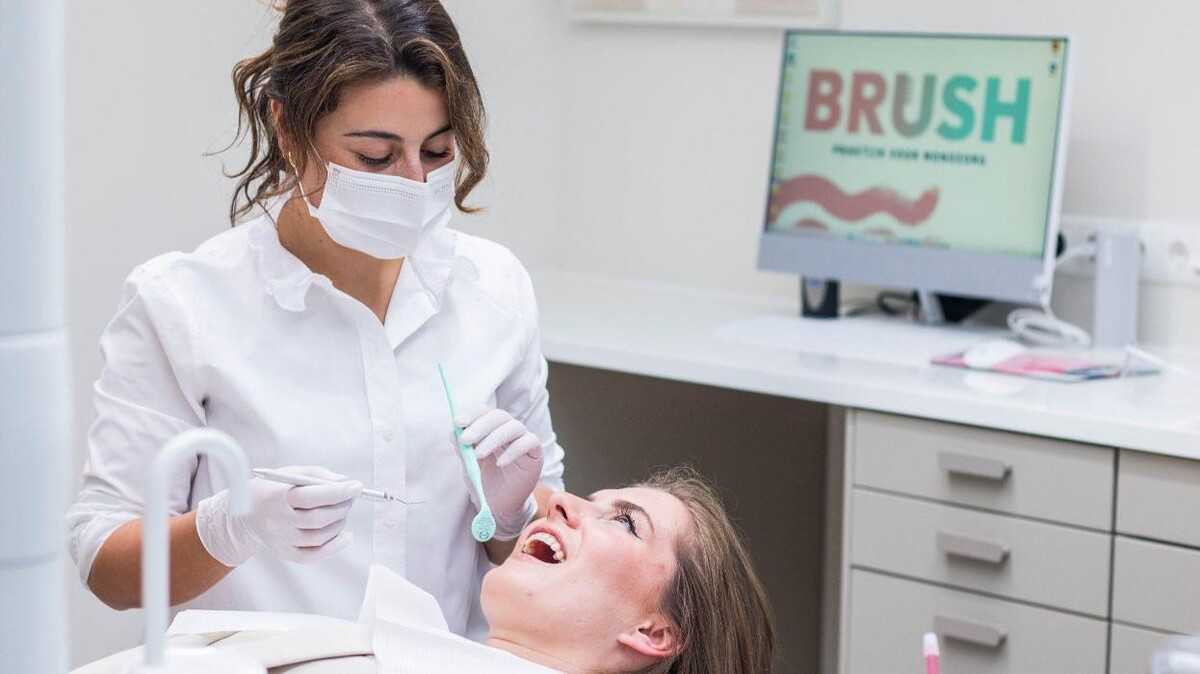 Foto's Mondzorg Brush