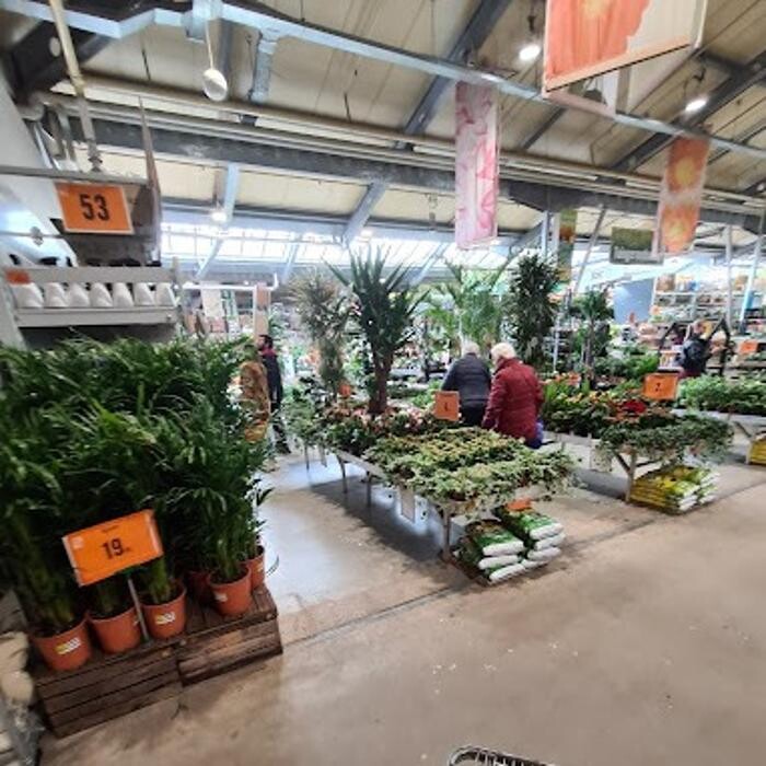 Foto's HORNBACH Tuincentrum Wateringen