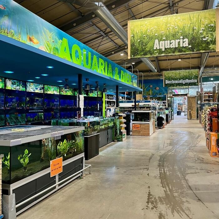 Foto's HORNBACH Dierenafdeling Groningen