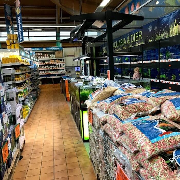 Foto's HORNBACH Dierenafdeling Alblasserdam