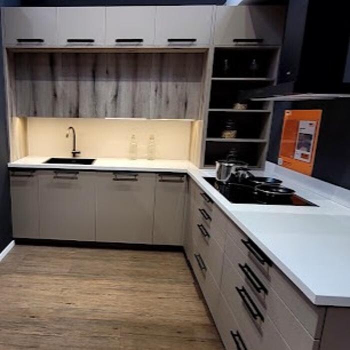 Foto's HORNBACH Keukenstudio Den Haag