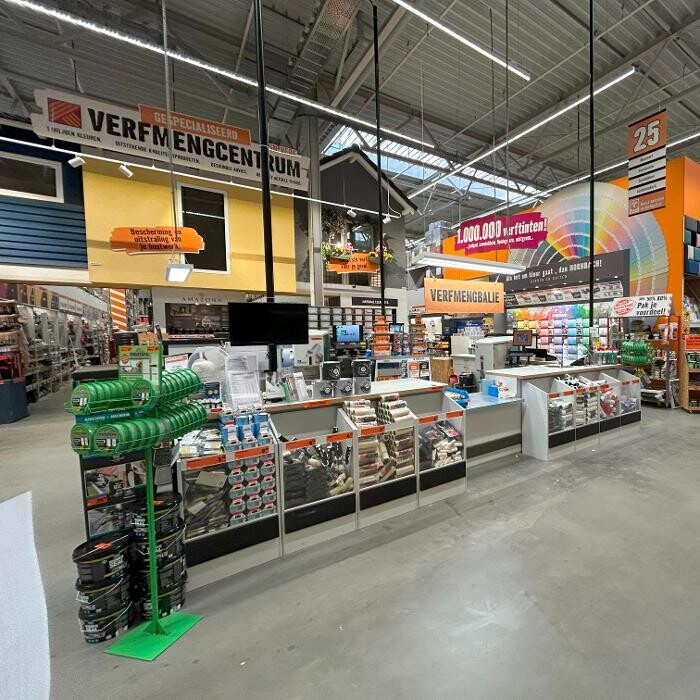 Foto's HORNBACH Verfmengservice Zwolle