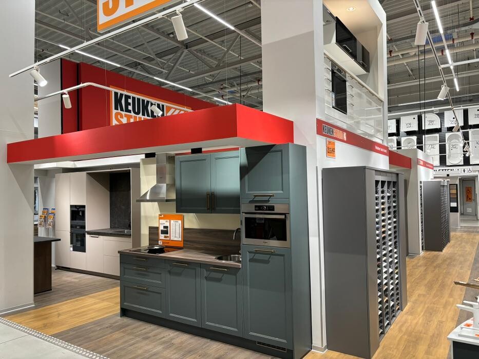 Foto's HORNBACH Keukenstudio Nijmegen