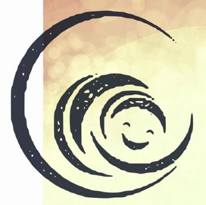 Natural Waves Women's Health Specialist Logo