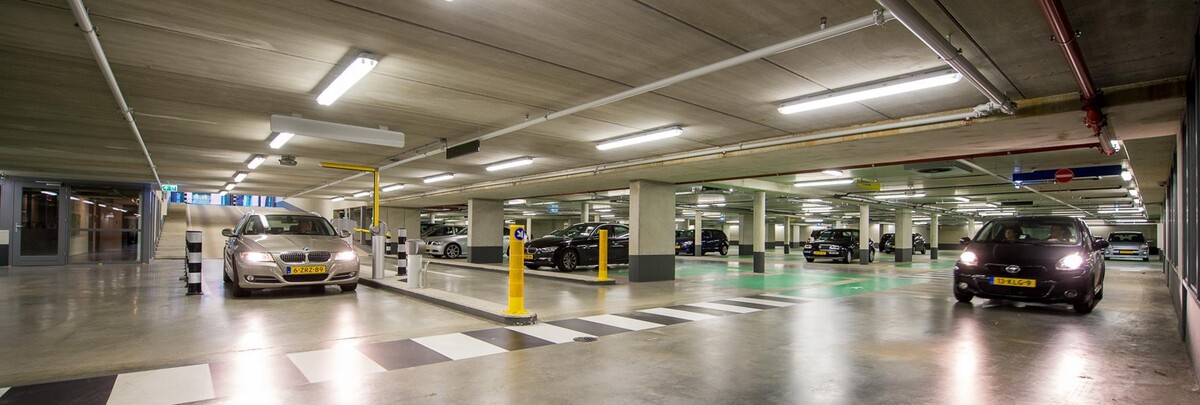 Foto's Parkeergarage Lusthofstraat