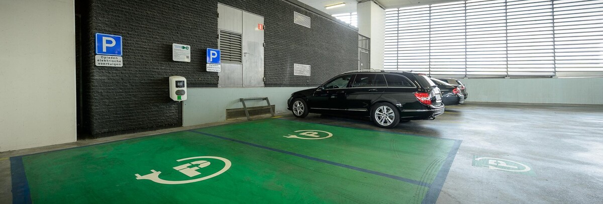 Foto's Parkeergarage Erasmusbrug