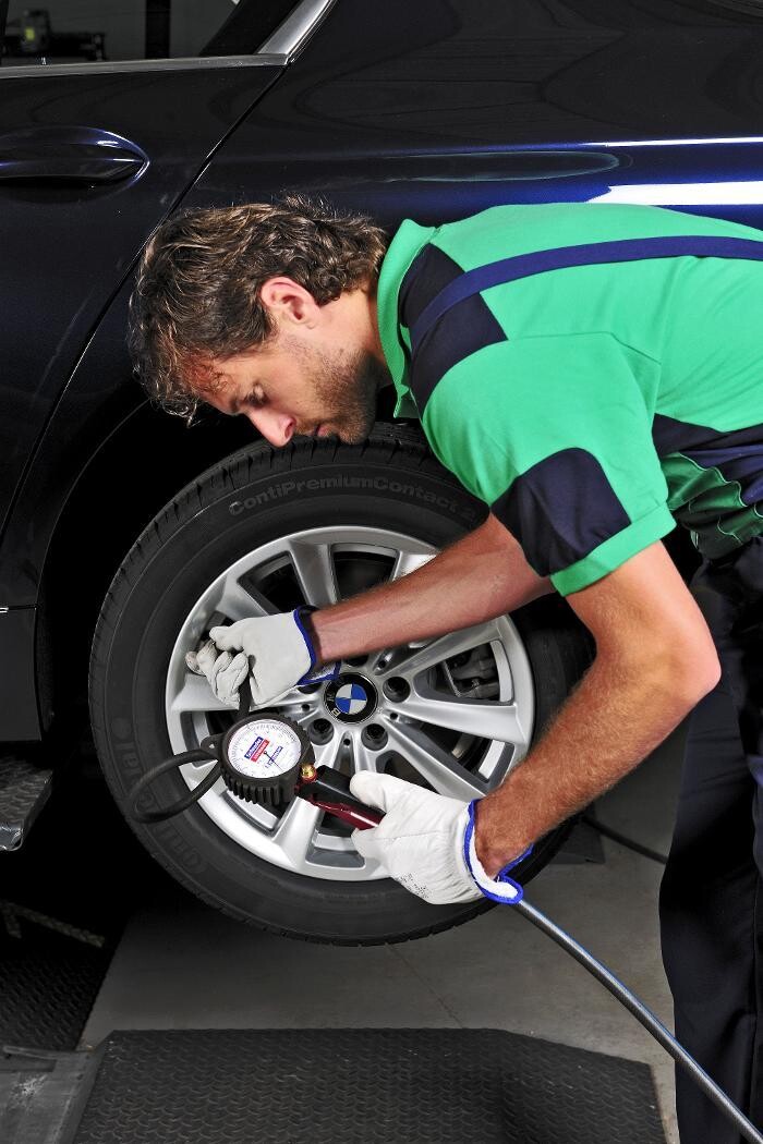 Foto's Euromaster Zaandam