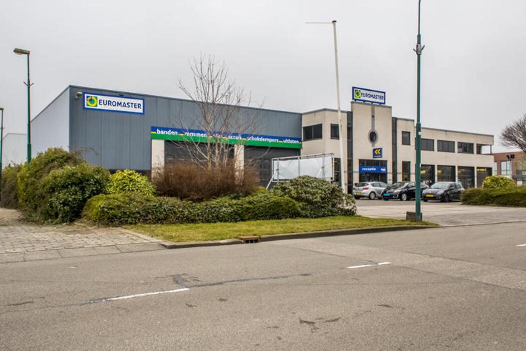 Foto's Euromaster Woerden