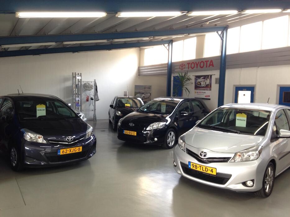 Foto's Autobedrijf De Lijnbaan | VETOS TOP Merkspecialist in Toyota