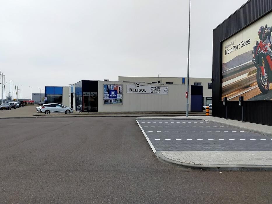 Foto's Belisol Goes Kozijnen, deuren en schuifpuien