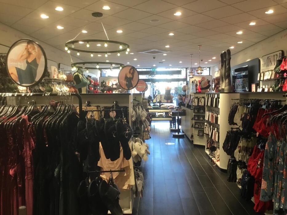Foto's Hunkemöller Arnhem