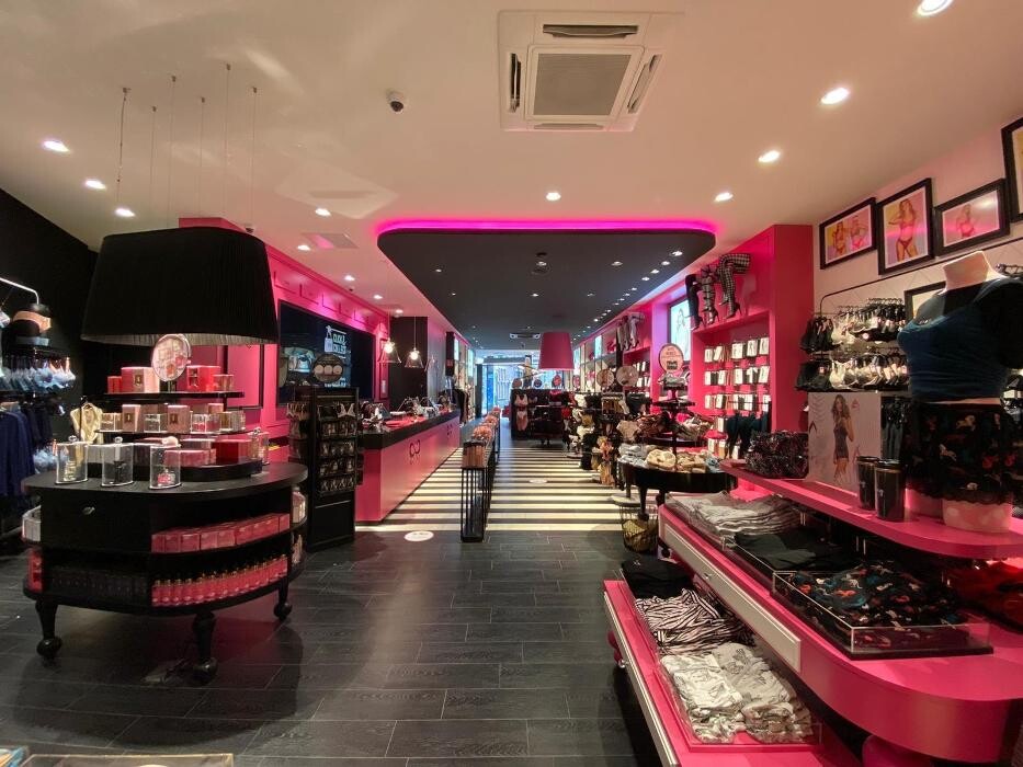 Foto's Hunkemöller Amsterdam Kalverstraat