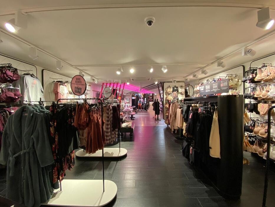 Foto's Hunkemöller Amsterdam Kalverstraat