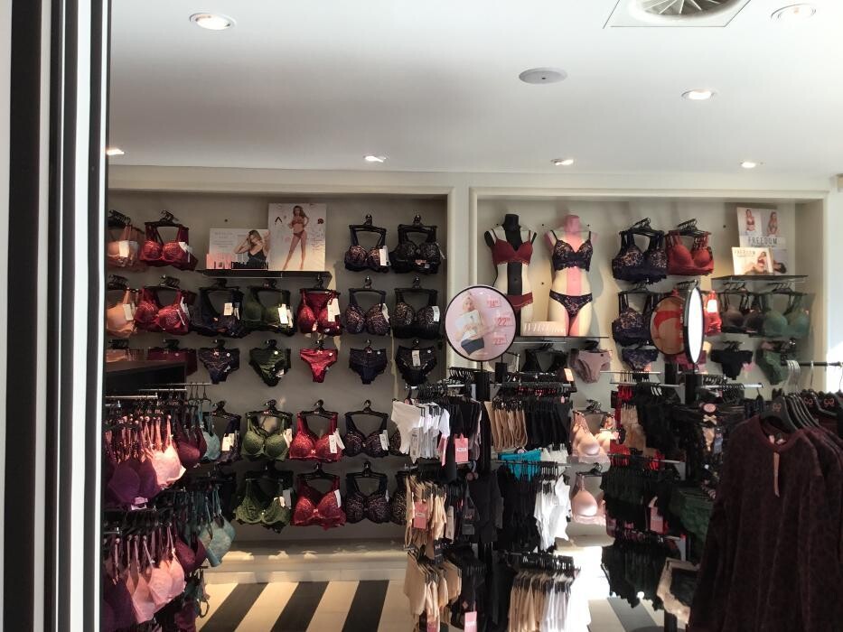 Foto's Hunkemöller Hilversum