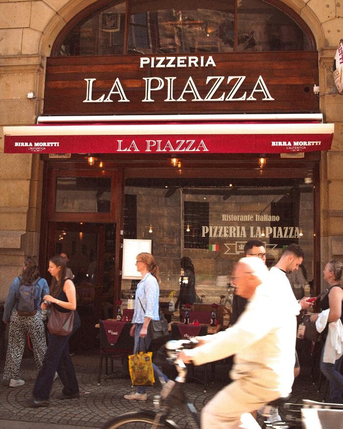 Foto's La Piazza