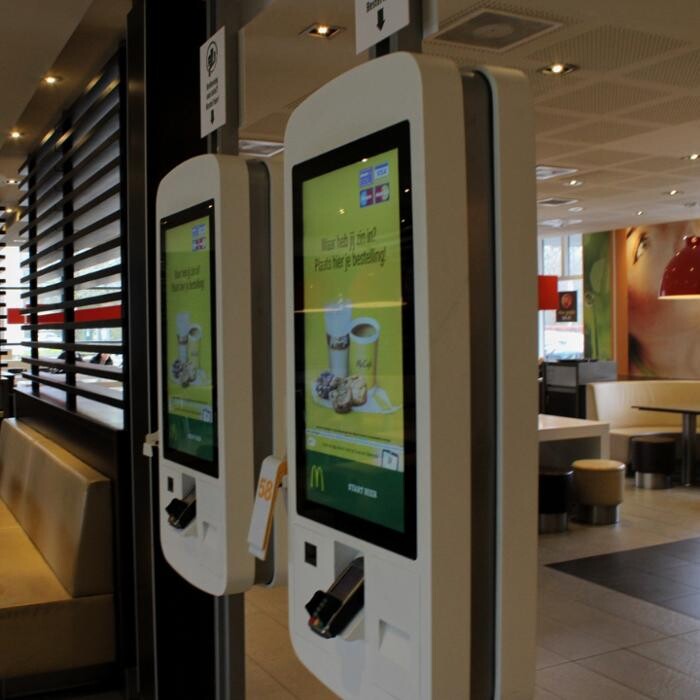 Foto's McDonald's Alkmaar Oost