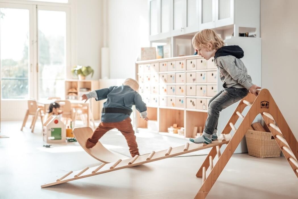 Foto's Kindergarden Draaibrug Houten