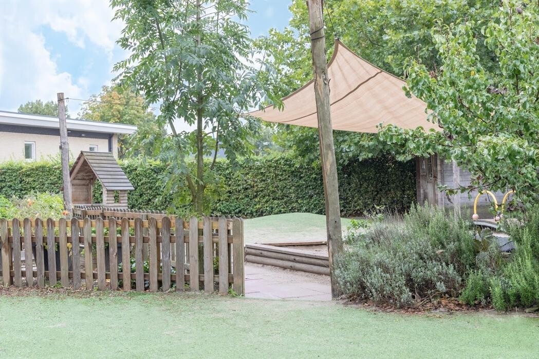 Foto's Kindergarden Draaibrug Houten
