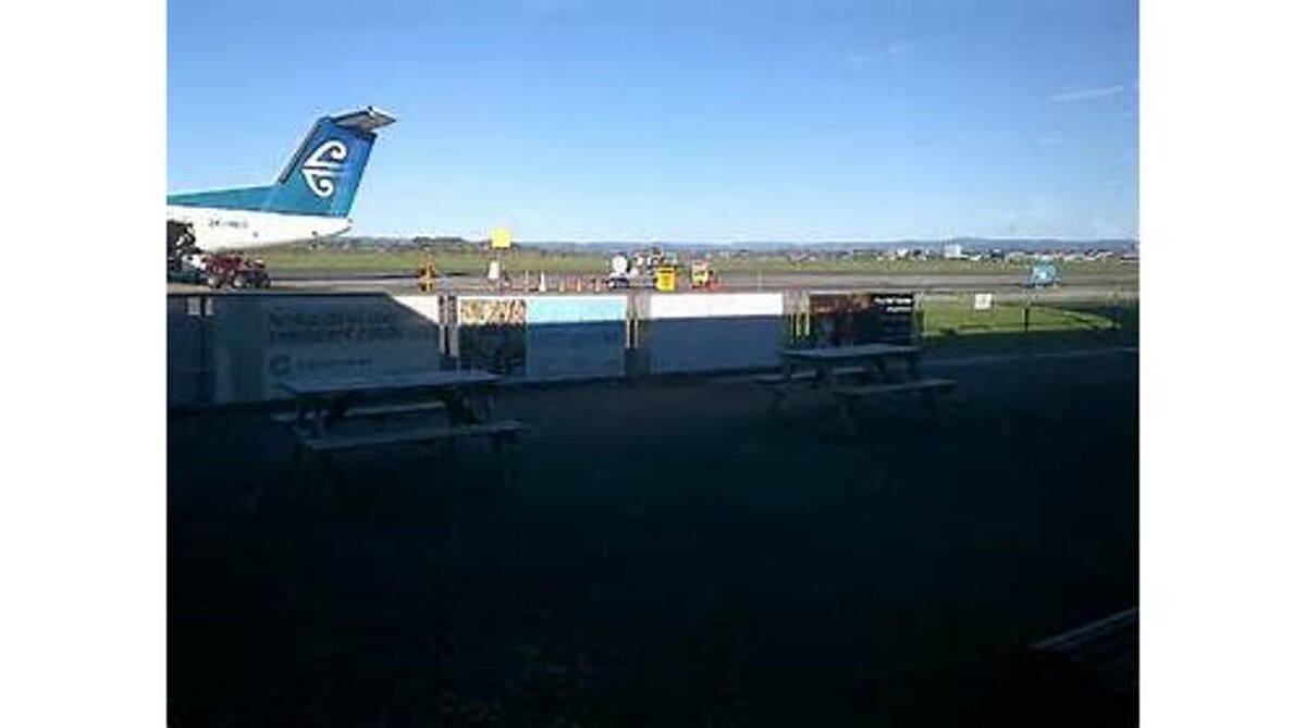 Images Apex Car Rentals Tauranga Airport