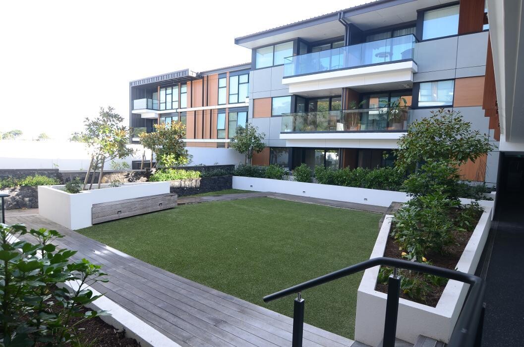 Images Renting Auckland