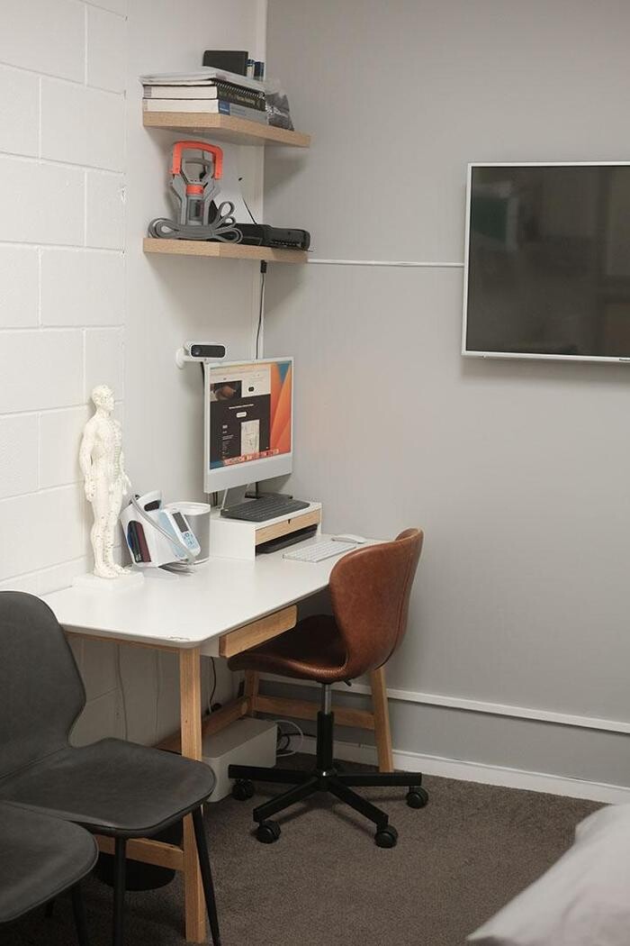 Images Movement Mechanics Osteopathy & Shockwave Therapy Auckland