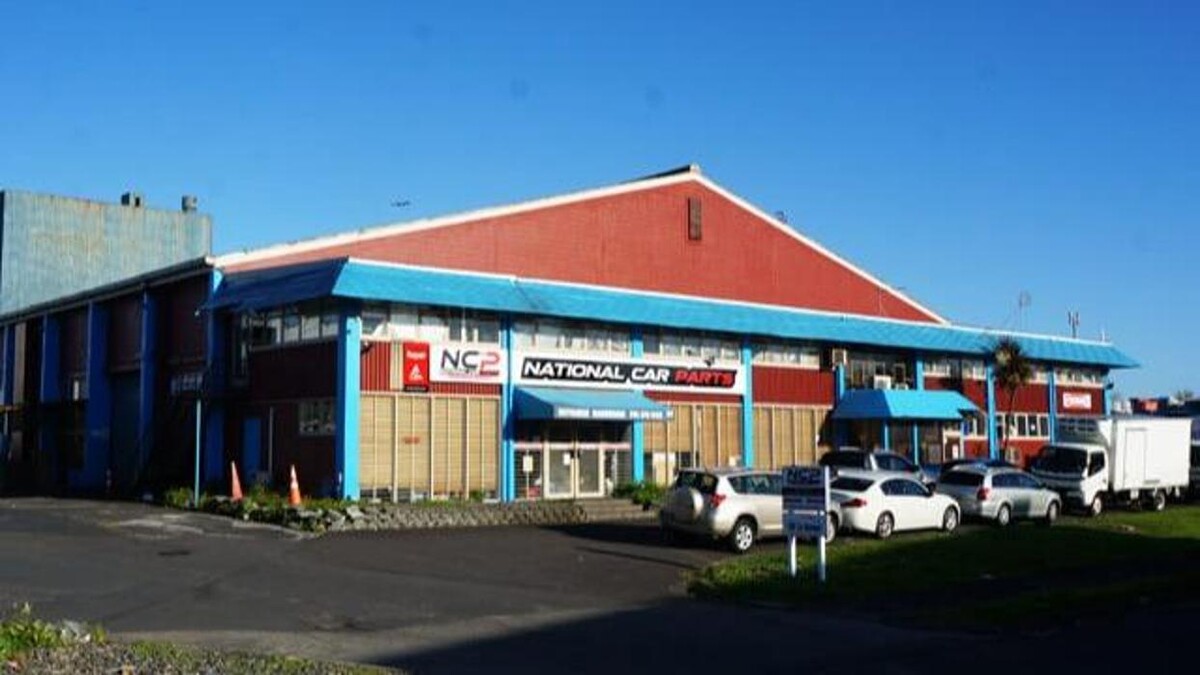 Images National Car Removal & Car Parts