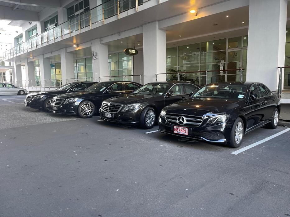 Images BRIGHTLANE Luxury Transfers & Tours