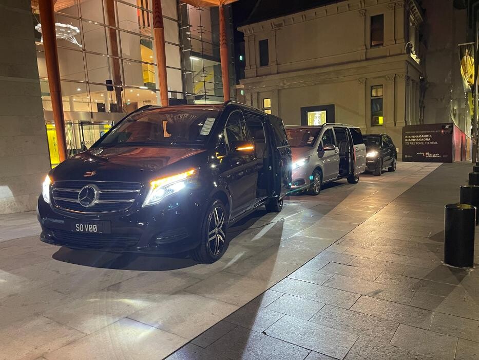 Images BRIGHTLANE Luxury Transfers & Tours