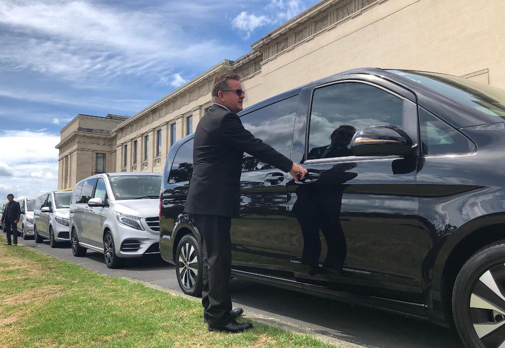 Images BRIGHTLANE Luxury Transfers & Tours