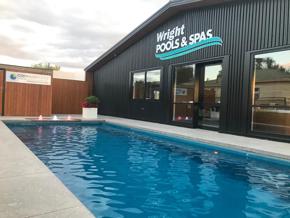 Images Wright Pools & Spas