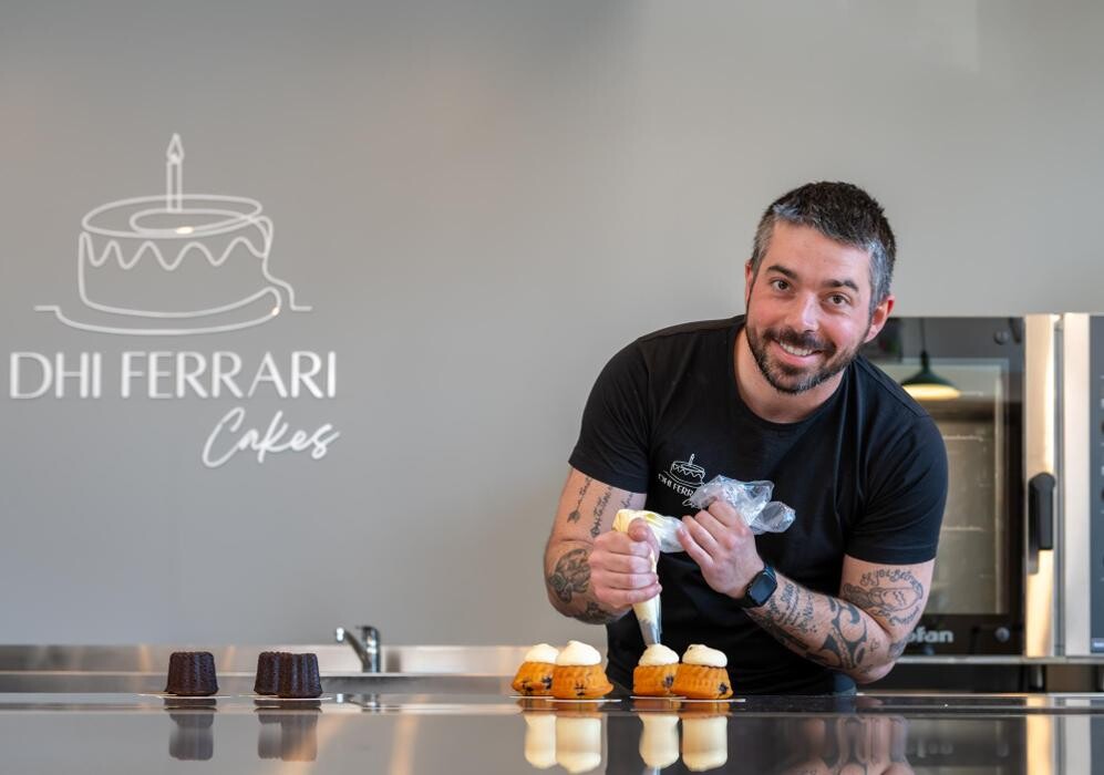 Images Dhi Ferrari Cakes