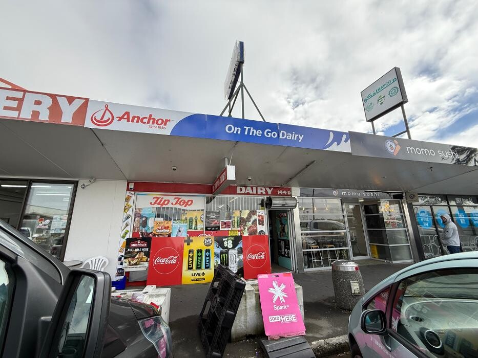 Images CoinFlip Bitcoin ATM - On The Go Dairy - Sockburn (Christchurch)