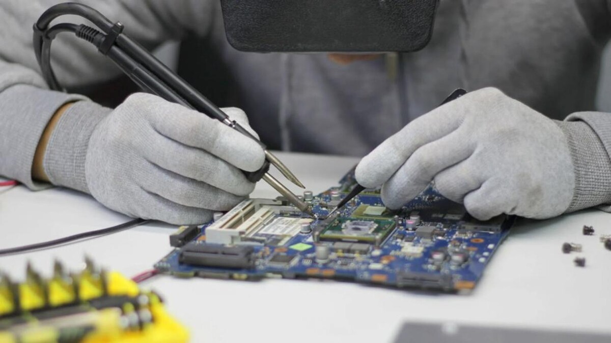 Images Tech On Wheels