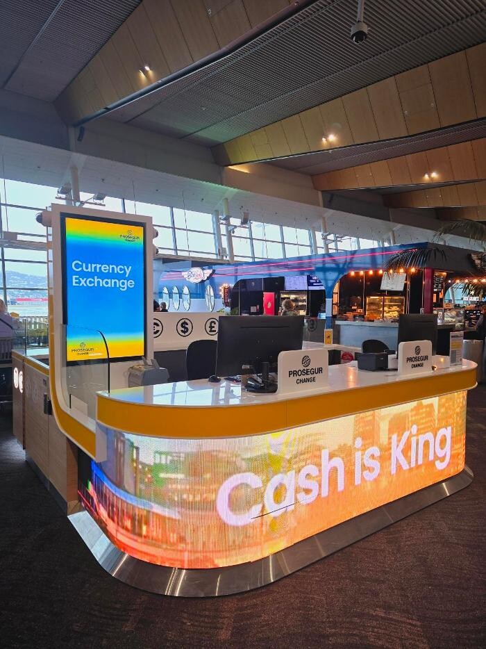 Images Currency Exchange Wellington Airport | Prosegur Change