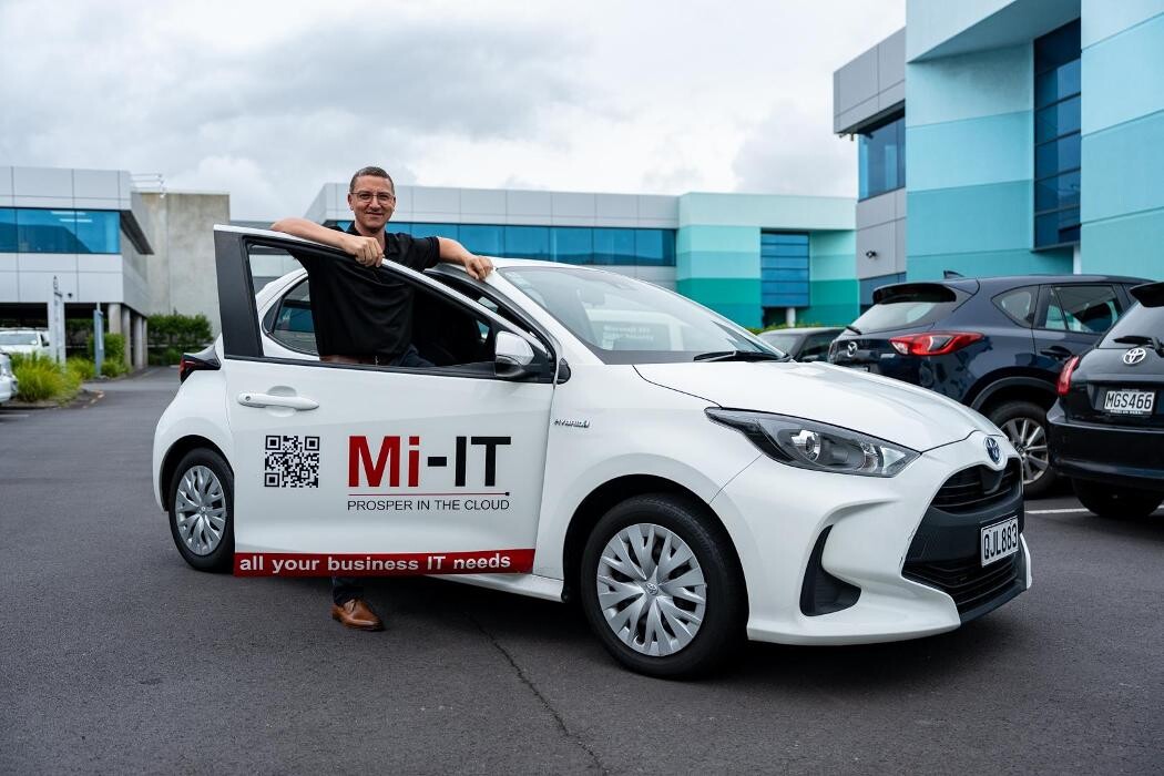 Images Mi-IT - IT Support for Business