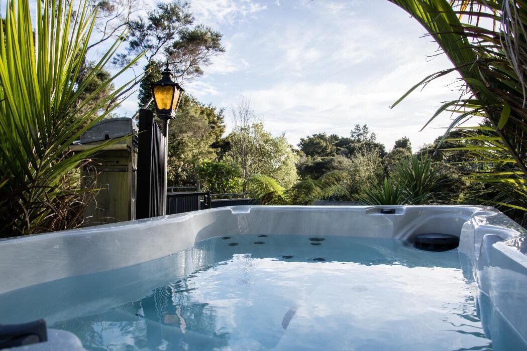 Images Alpine Spas Auckland
