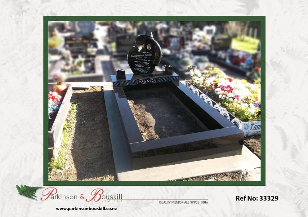 Images Parkinson & Bouskill Headstones Onehunga
