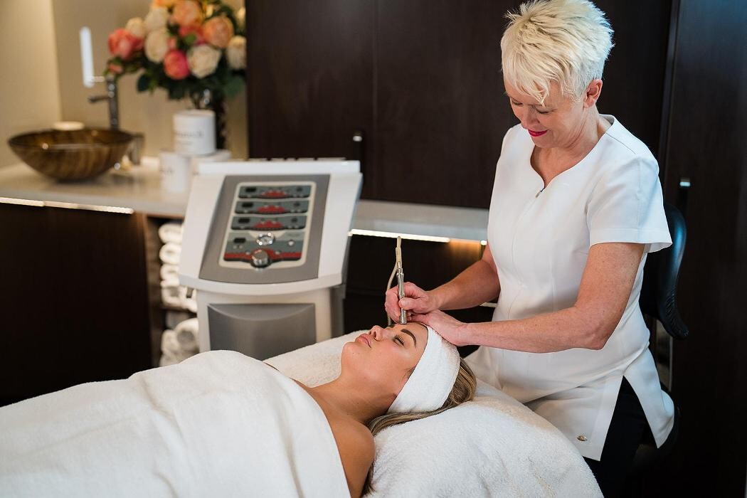 Images Transform Clinic Riccarton