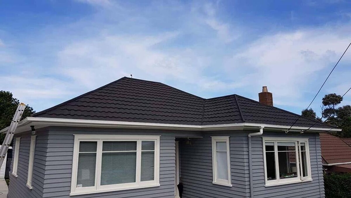Images Accredited Roofing & Coatings | Auckland Reroofing